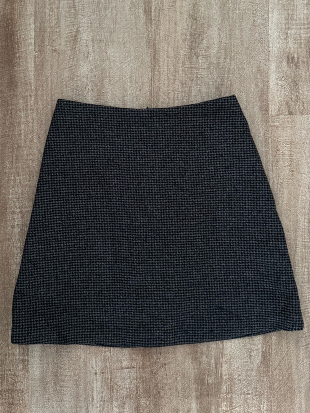 Wilfred Black Houndstooth A-Line Mini Skirt